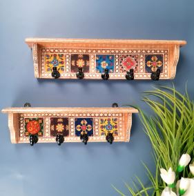 DIY wall decor in an eco friendly home